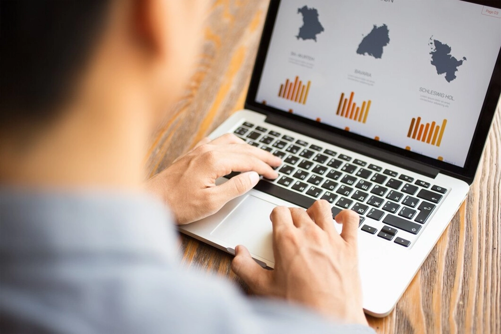 Verified Student Leads